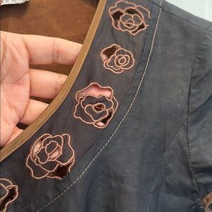 Classy Asian Style Black and Brown 100% Silk Dress with Cutout Rose Accents 8/M